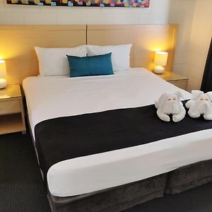 Coconut Grove Holiday Apartments